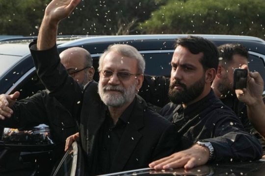 Ποιος είναι ο Αλί Λαριτζανί: Το Νο 2 του Ιράν, που το Ισραήλ λέει ότι δολοφόνησε